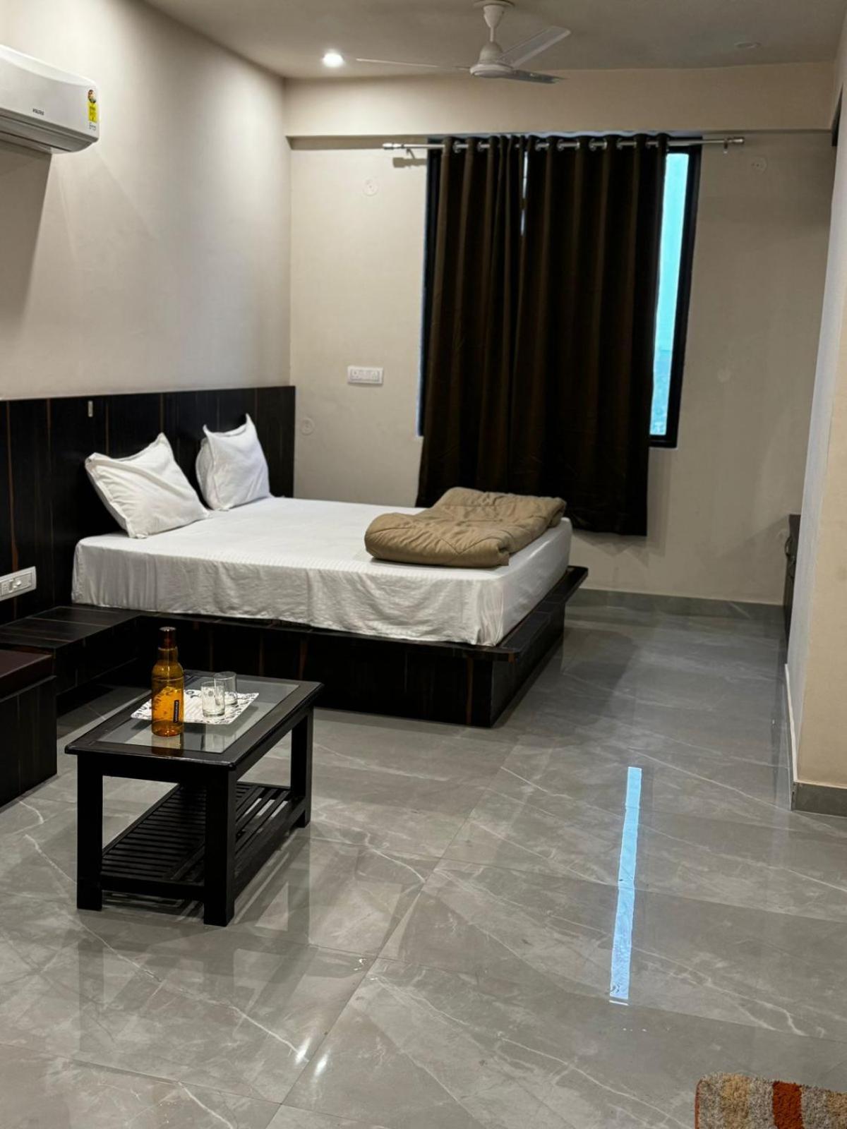 Hotel Karma Джайпур Екстериор снимка
