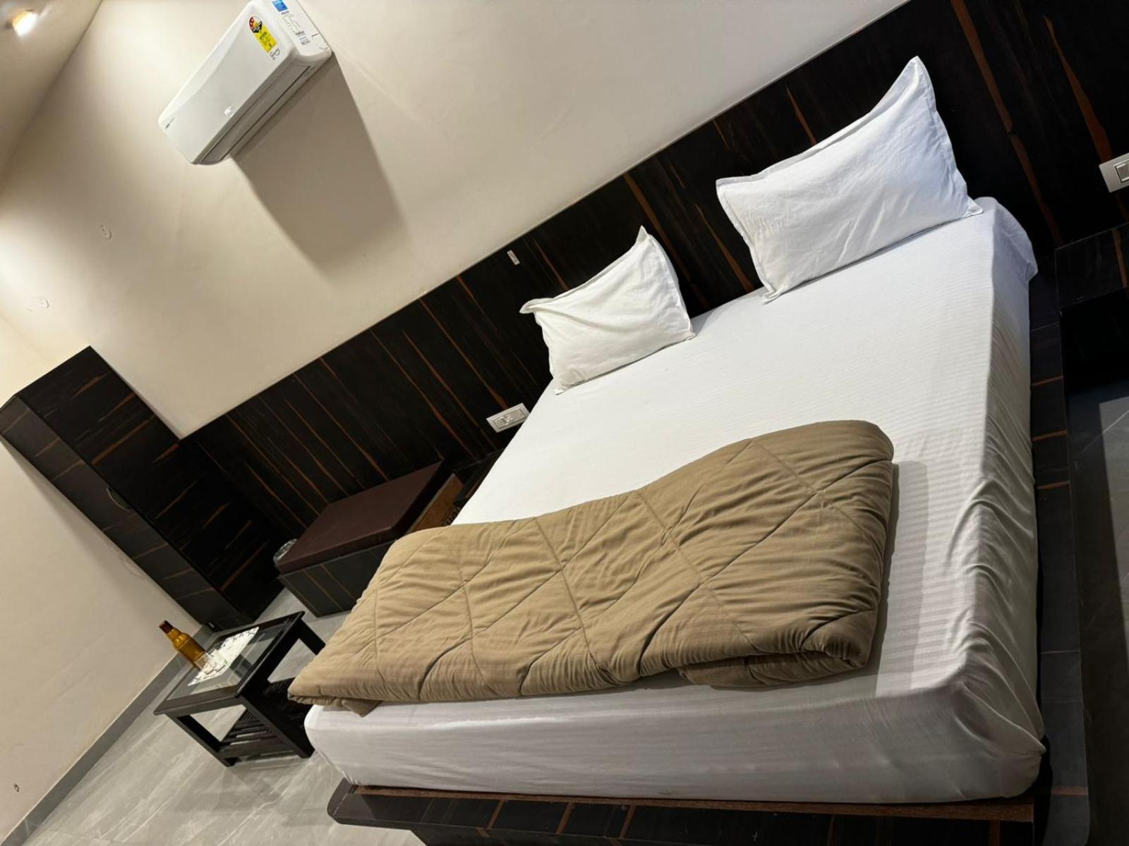Hotel Karma Джайпур Екстериор снимка