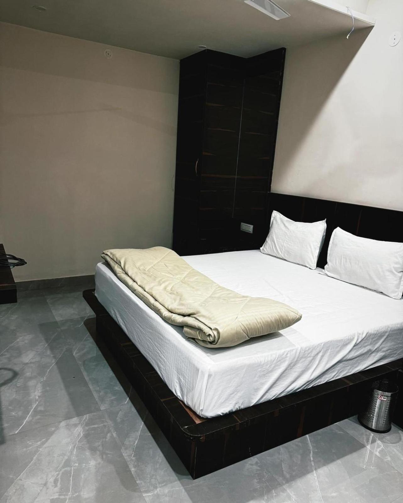 Hotel Karma Джайпур Екстериор снимка